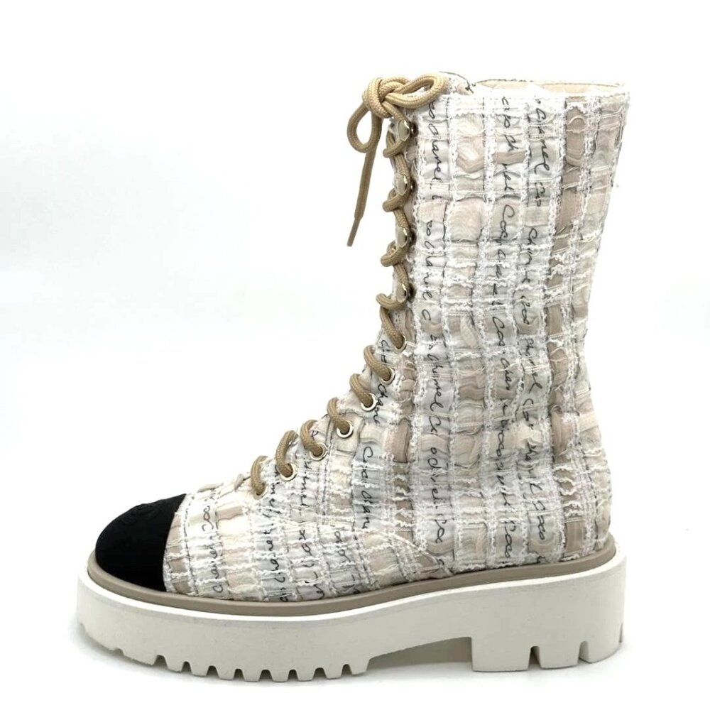 CHANEL 22C CC Cap Toe Lace Up Tweed Combat Lug Sole Ankle Bootie Boots - Picture 2 of 15